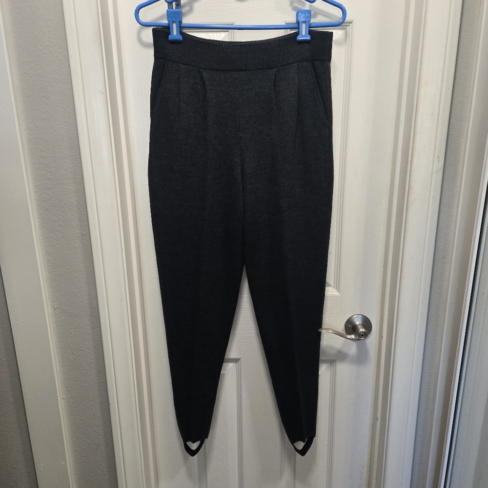 Vintage St. John Santana Knit Stirrup Pants Size 6